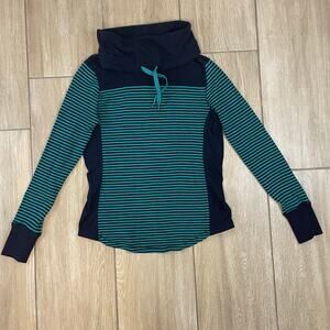 Eddie Bauer Striped Cowl Neck Pullover Women’s Medium Navy Teal Hoodie